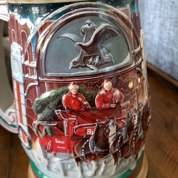 1997 Budweiser Beer 3D Stein HOME FOR THE HOLIDAYS Clydesdales Christmas Mug - Picture 5 of 11